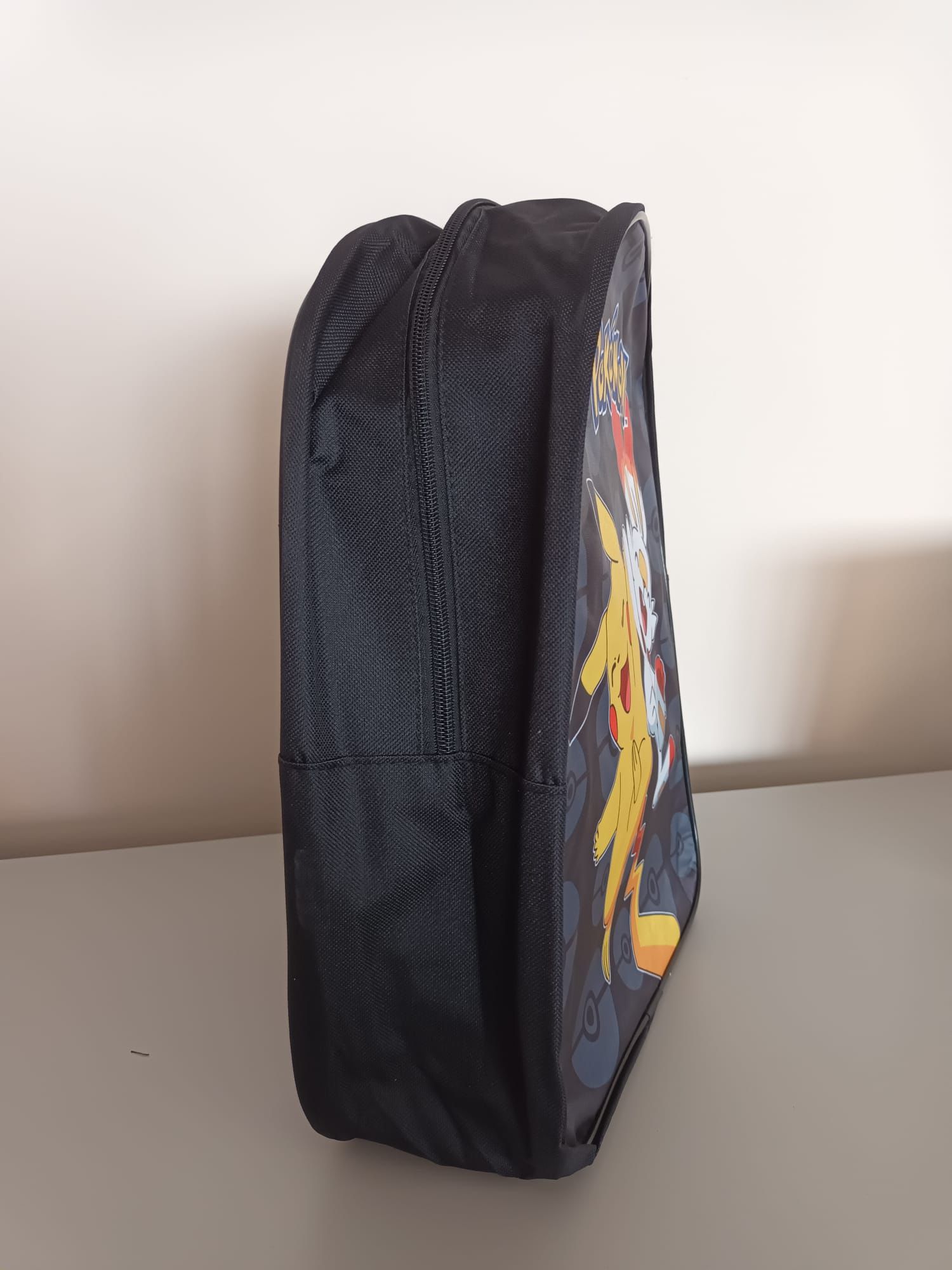 Mochila Pikachu Pokemon 40cm Tamaño: 40x30x15cm. marca DIFUZED - Imagen 2